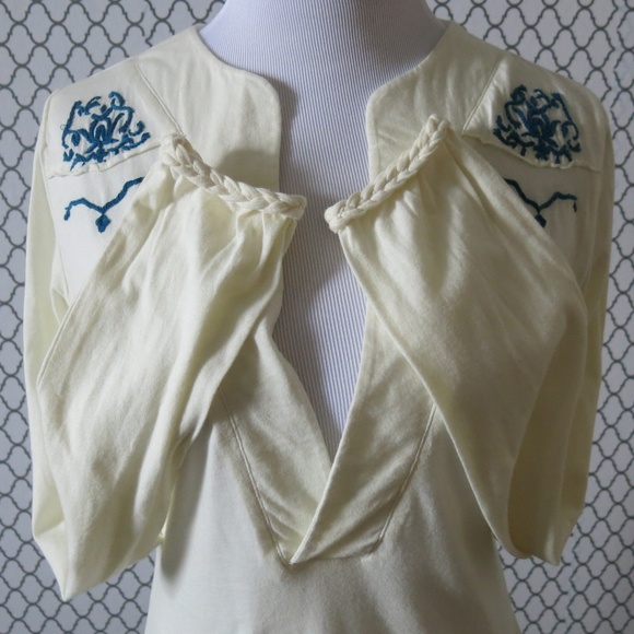 TNA Aritzia Embroidered Braided Long Sleeve Tunic Top Blouse - Size Small - Picture 4 of 8